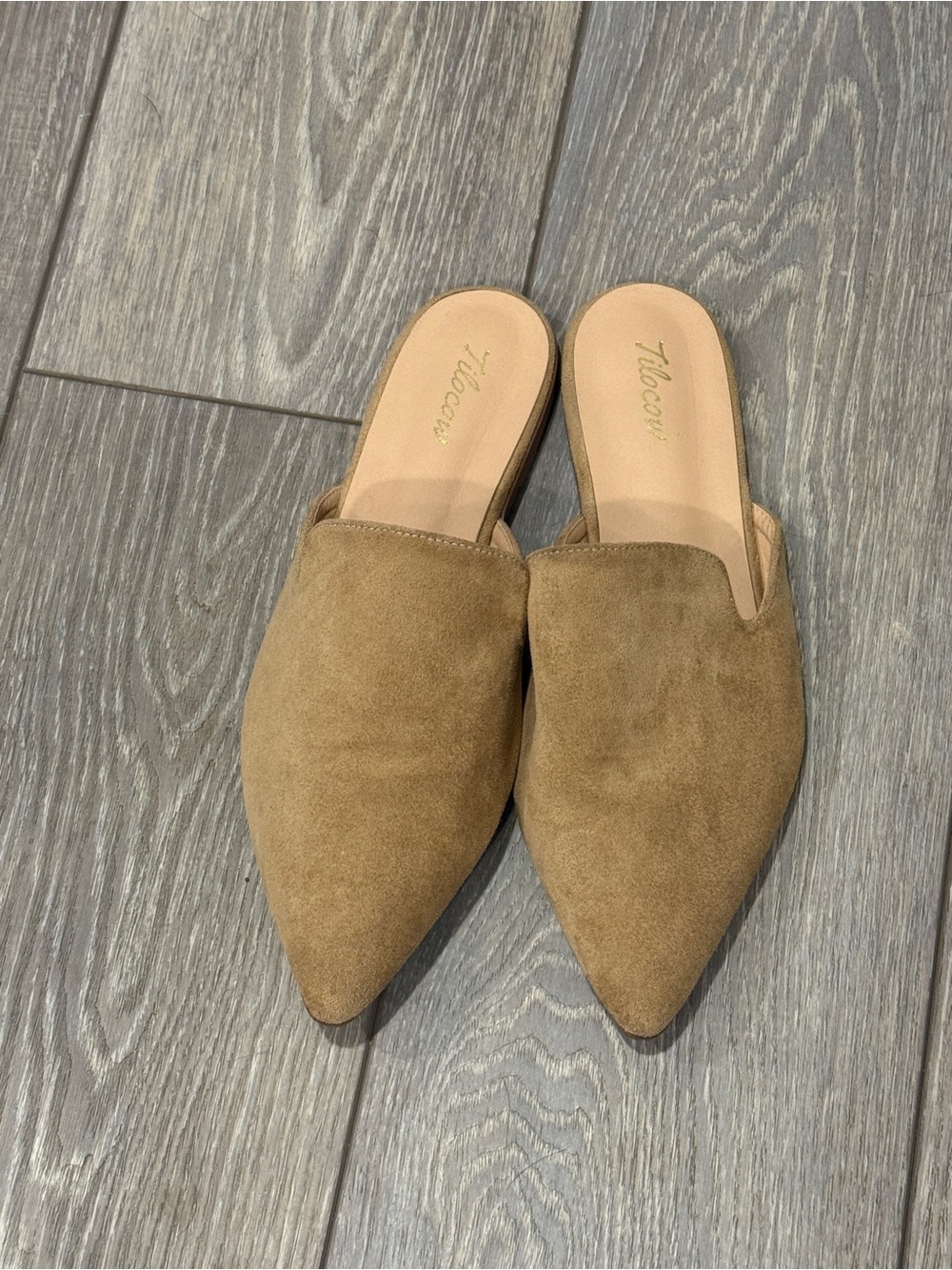 Tilocow Camel Suede Pointed Toe Slip-On Mules